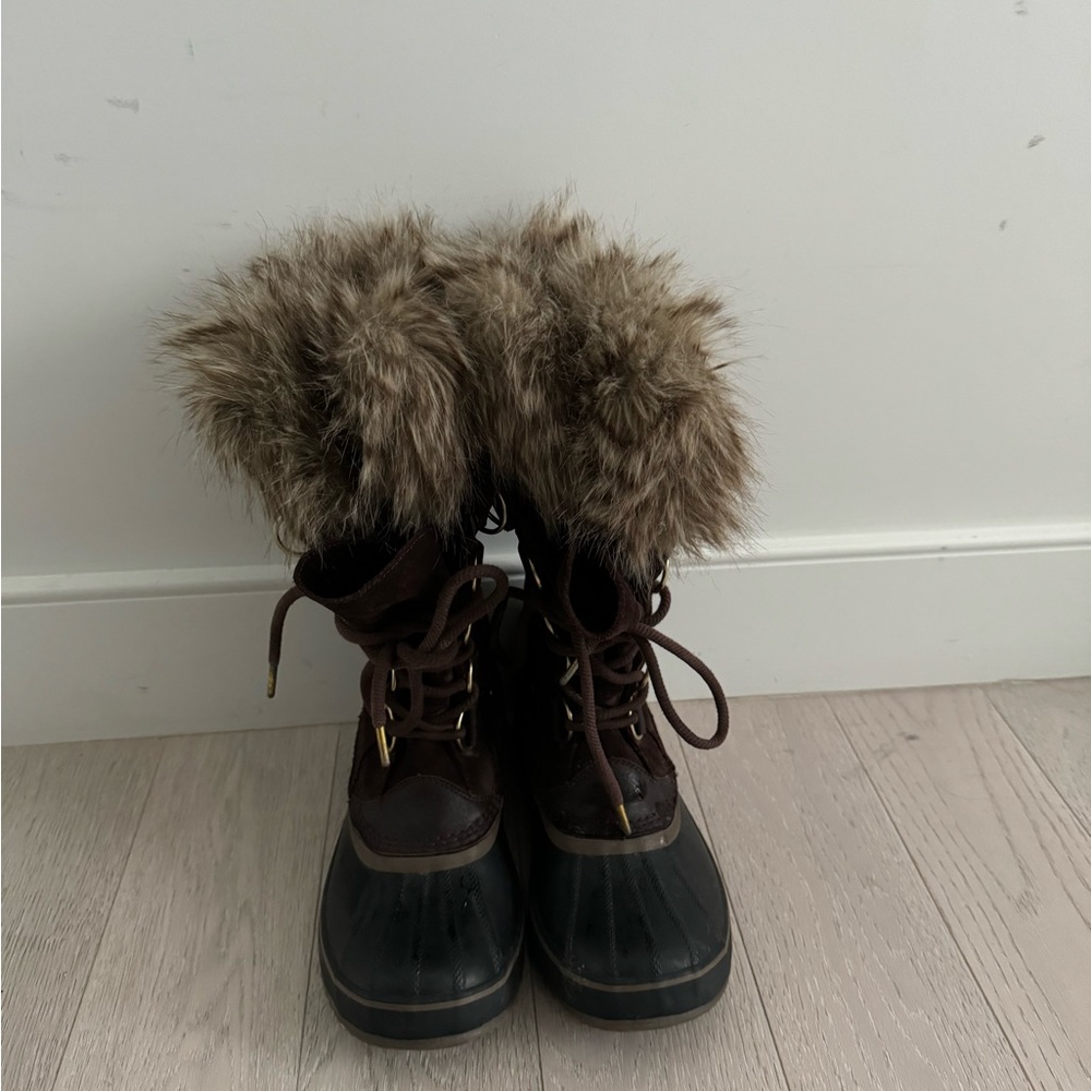 Sorel Joan of Arctic waterproof insulated winter boots